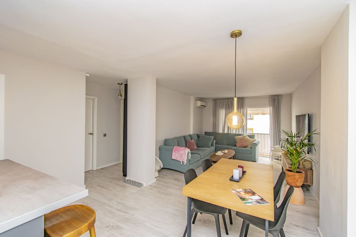 Middle Floor Apartment in Marbella — photo 6 of 10