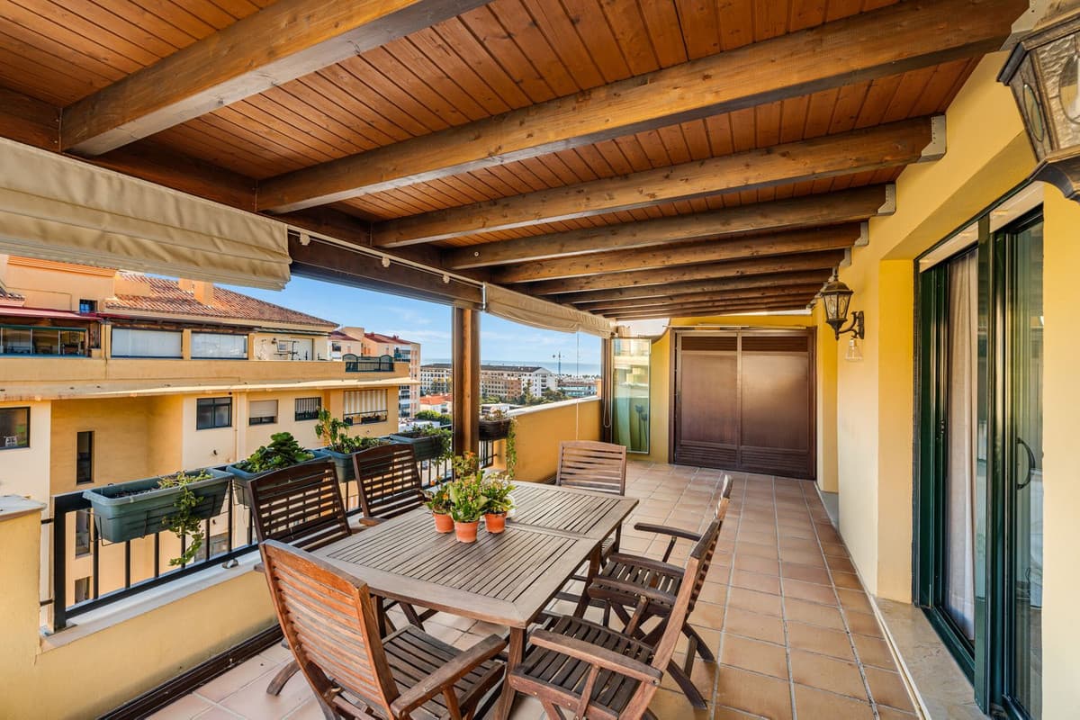Penthouse in San Pedro de Alcántara — photo 4 of 10