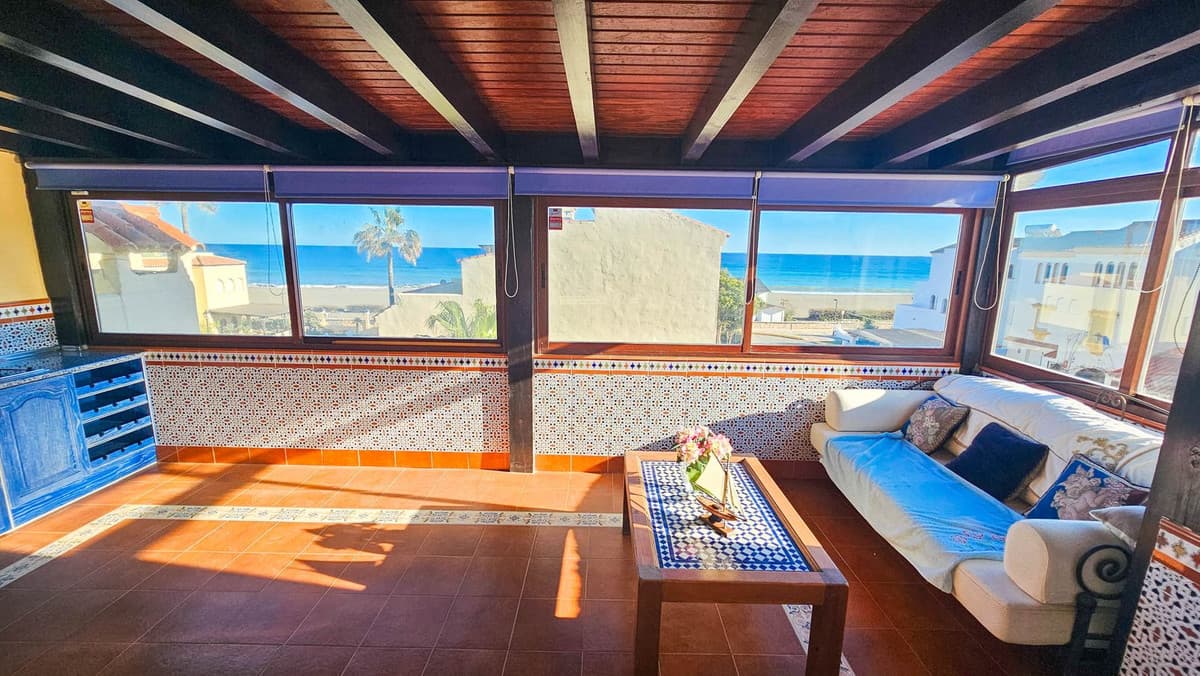 Semi-Detached House in Casares Playa — photo 3 of 10