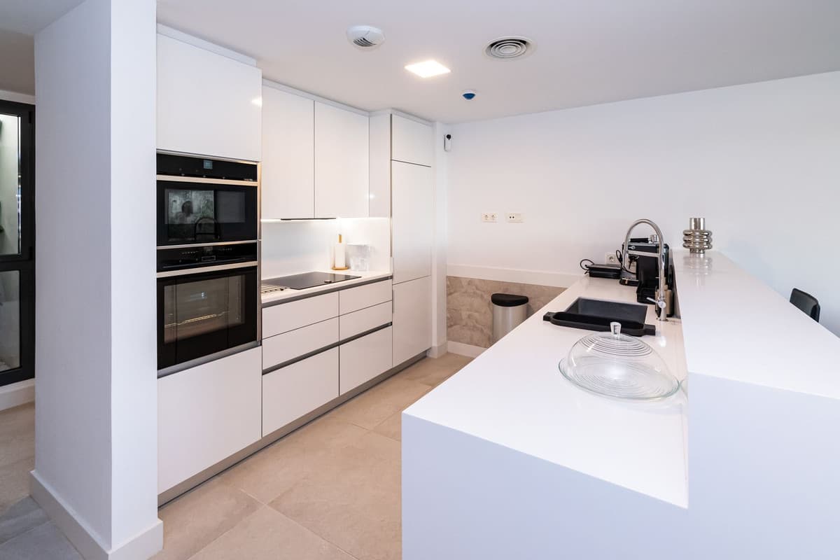 Middle Floor Apartment in Cabopino — photo 5 of 10
