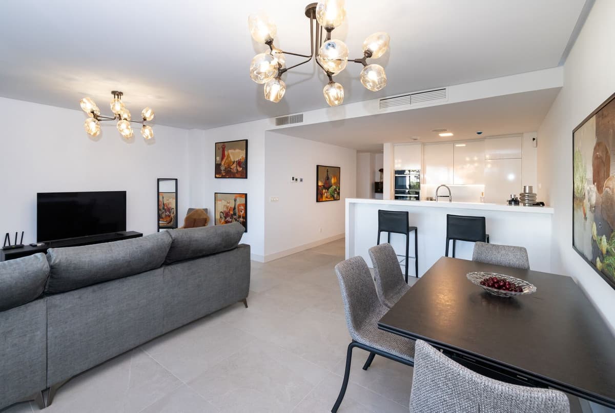 Middle Floor Apartment in Cabopino — photo 10 of 10