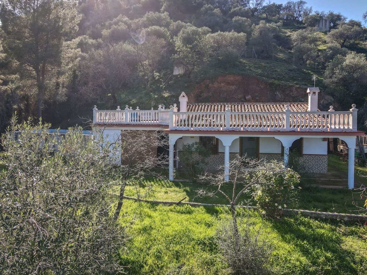 Cortijo in Guaro — photo 1 of 10