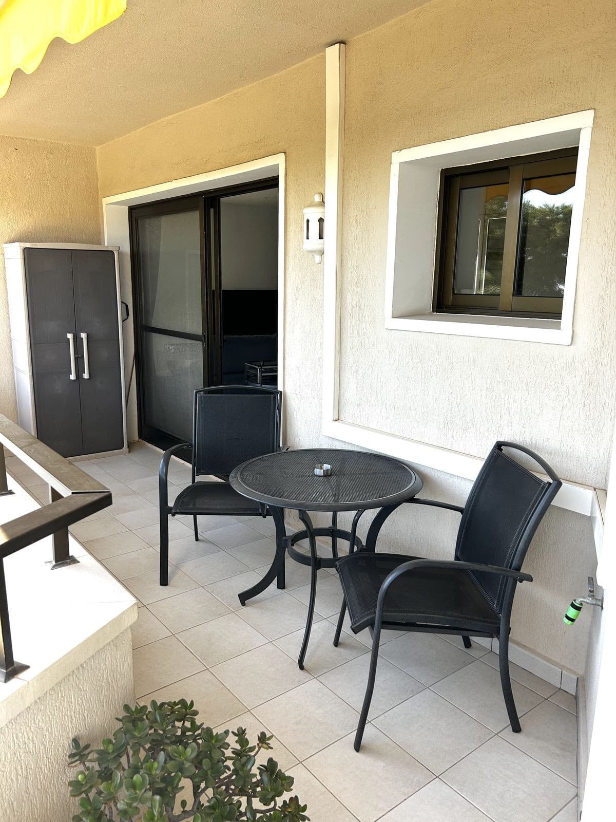 Middle Floor Apartment in Estepona — photo 6 of 10