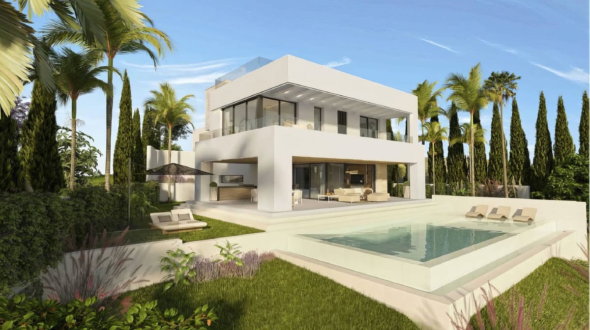 Detached Villa in Sotogrande — photo 1 of 10