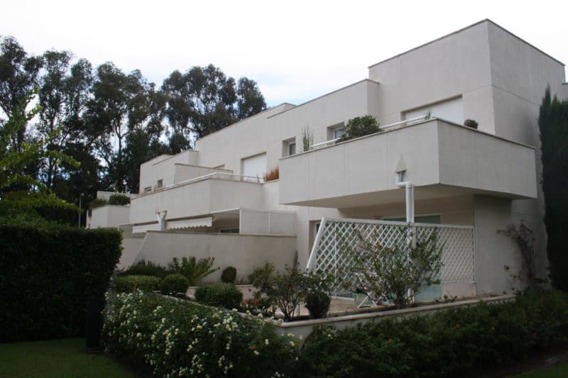 Semi-Detached House in Estepona — photo 3 of 10