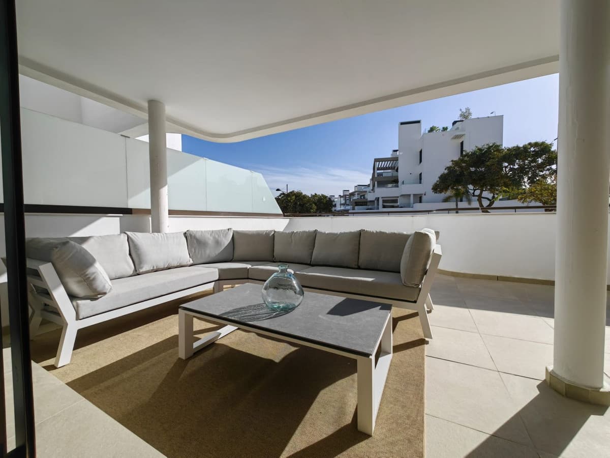 Ground Floor Apartment in Estepona — photo 2 of 10