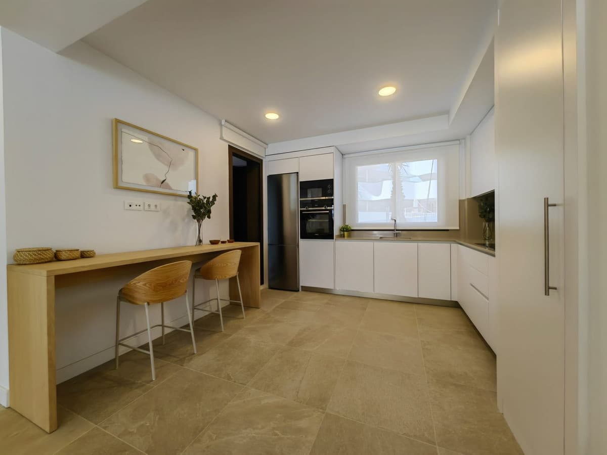 Ground Floor Apartment in Estepona — photo 9 of 10