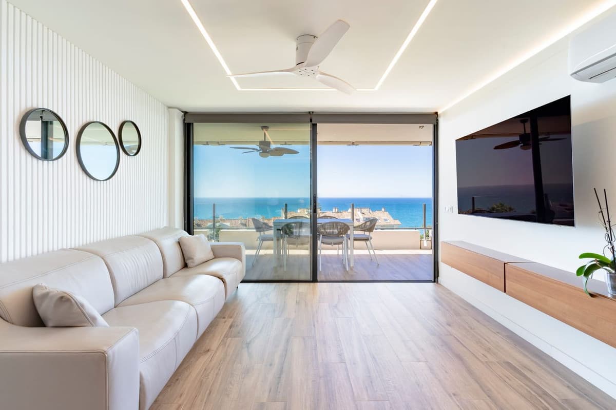 Middle Floor Apartment in Marbella — photo 7 of 10