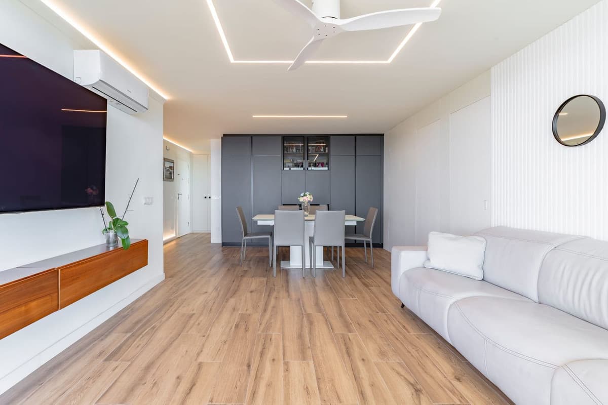Middle Floor Apartment in Marbella — photo 10 of 10