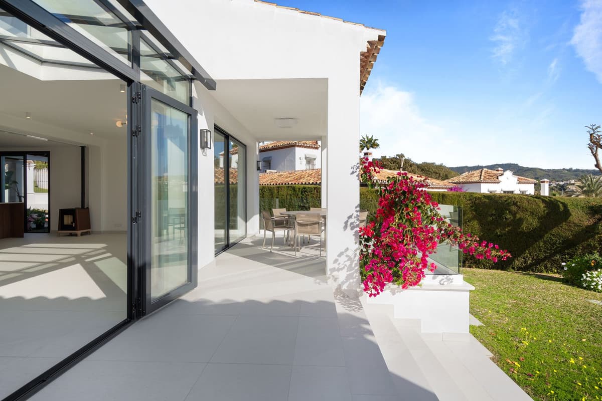 Detached Villa in Elviria — photo 5 of 10
