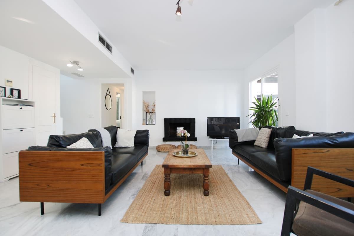 Penthouse Duplex in Nueva Andalucía — photo 1 of 10