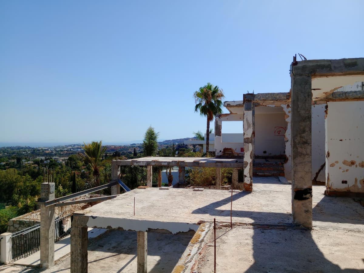 Detached Villa in Benahavís — photo 3 of 10