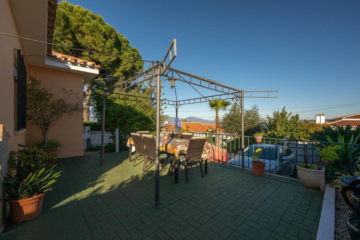 Bungalow in Alhaurín el Grande — photo 10 of 10