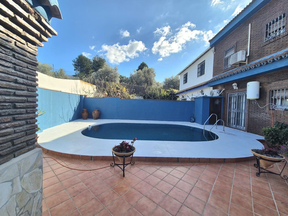 Semi-Detached House in Alhaurín el Grande — photo 4 of 10