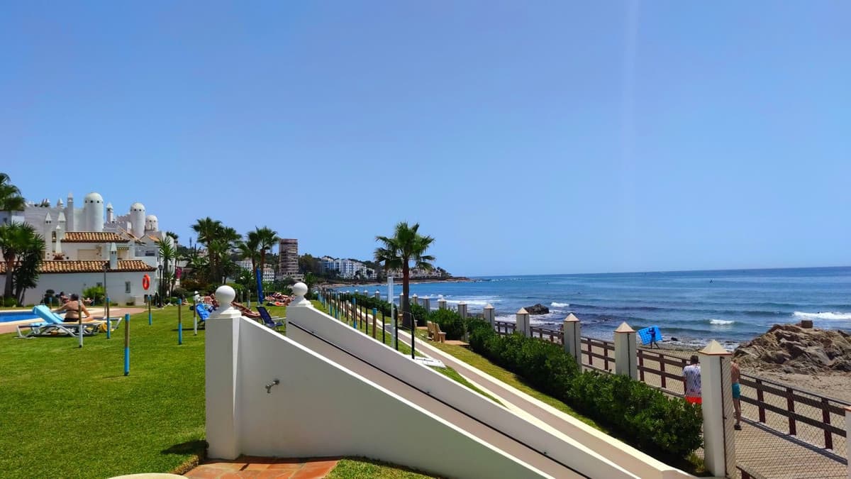 Penthouse in Calahonda — photo 10 of 10