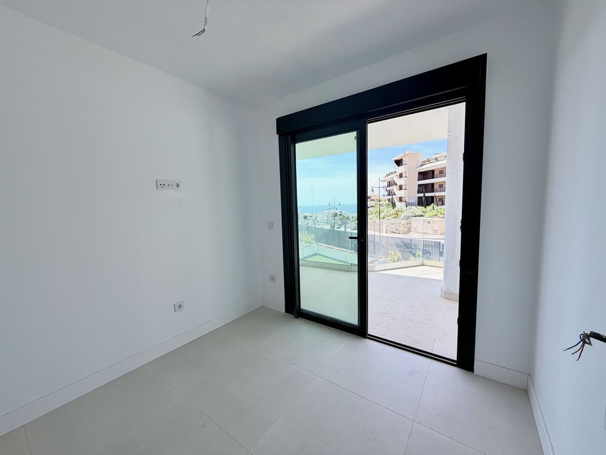 Middle Floor Apartment in Fuengirola — photo 10 of 10