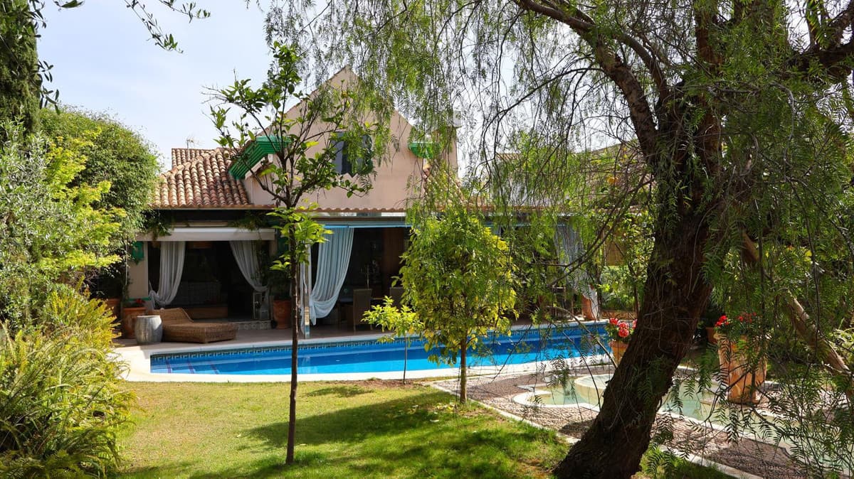 Detached Villa in The Golden Mile — photo 10 of 10