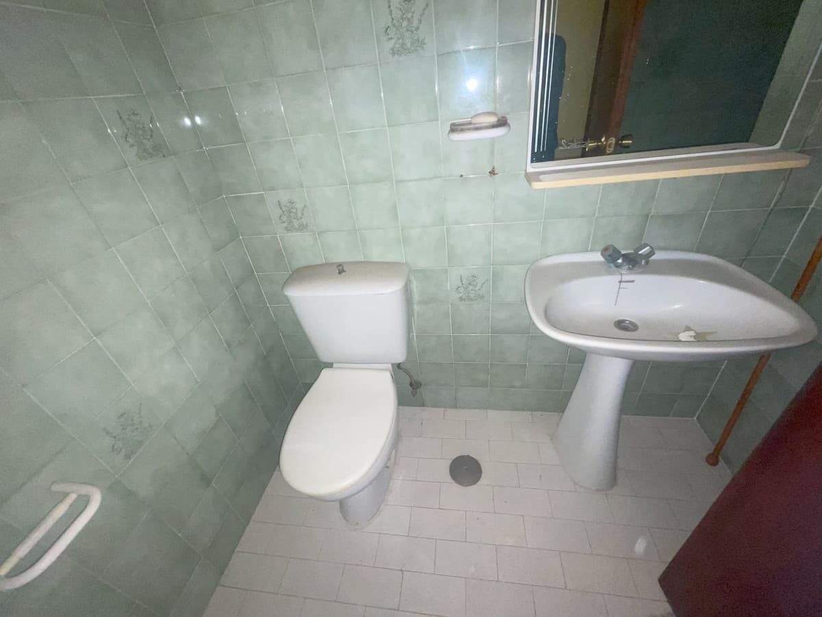 Middle Floor Apartment in Estepona — photo 8 of 10
