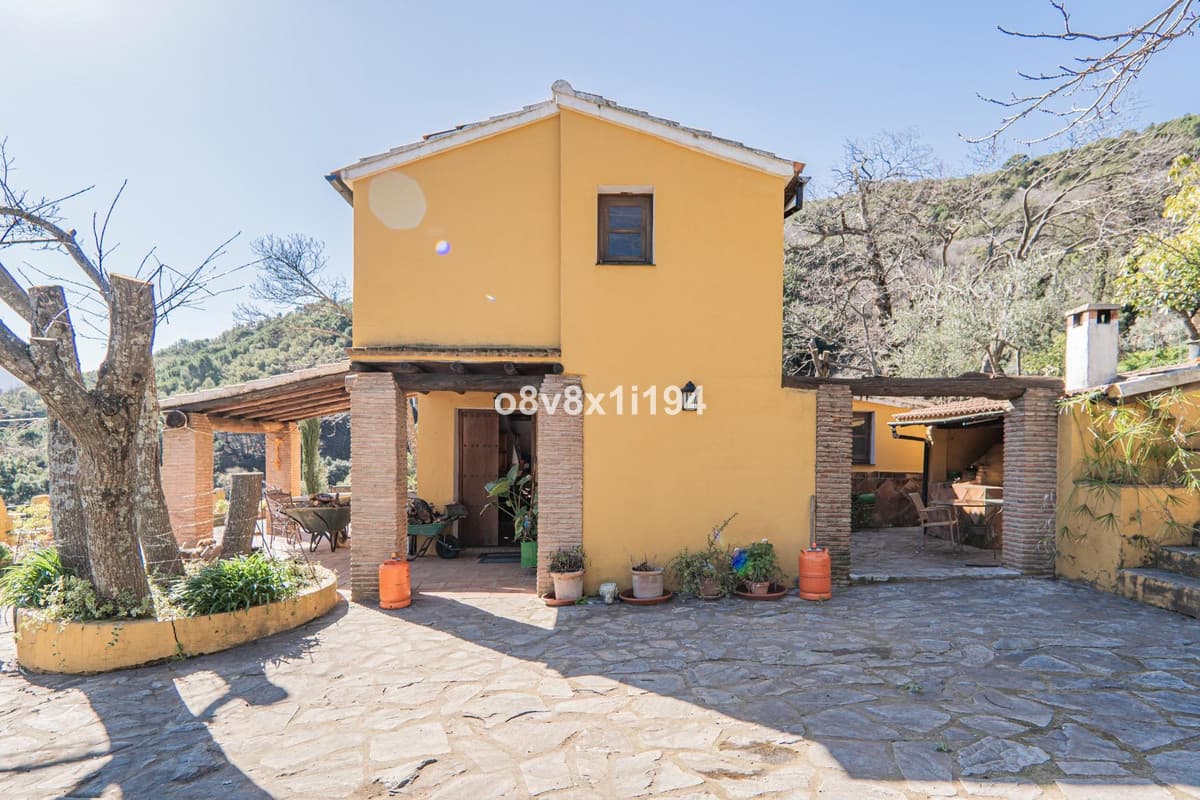 Cortijo in Jubrique — photo 4 of 10