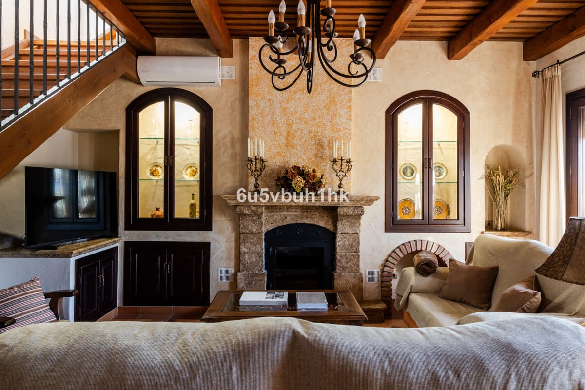 Townhouse in Alhaurín el Grande — photo 5 of 10