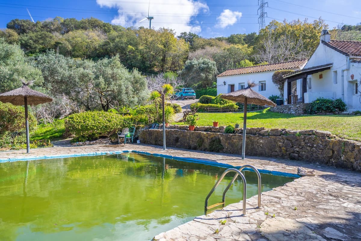 Detached Villa in Casares — photo 2 of 10