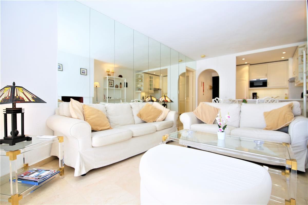 Penthouse in Estepona — photo 5 of 10