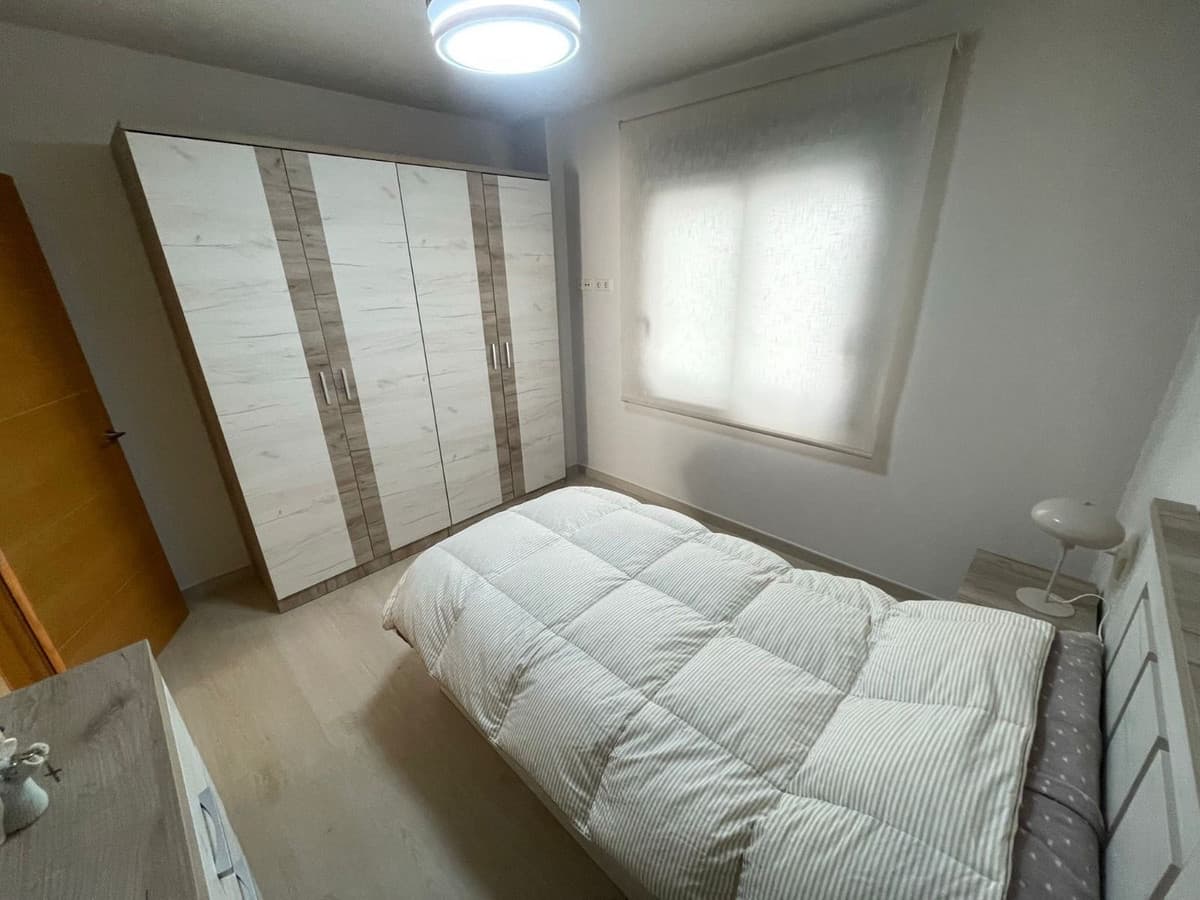 Middle Floor Apartment in Estepona — photo 10 of 10