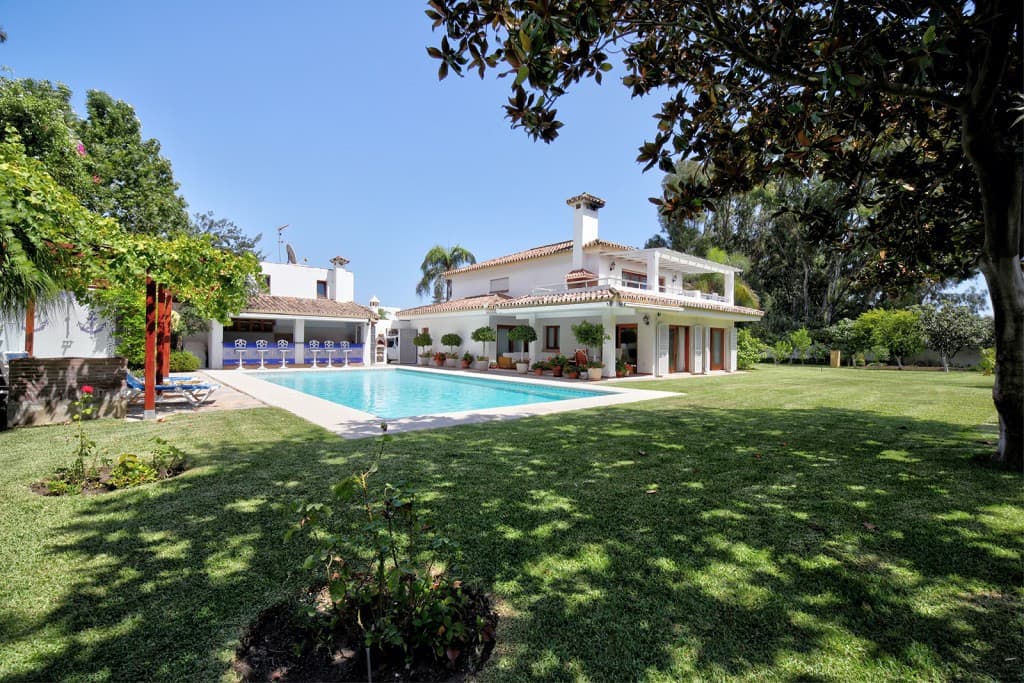 Detached Villa in Costalita — photo 1 of 10