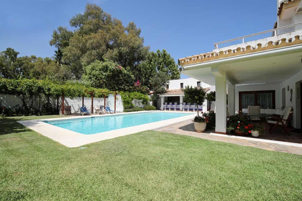 Detached Villa in Costalita — photo 4 of 10