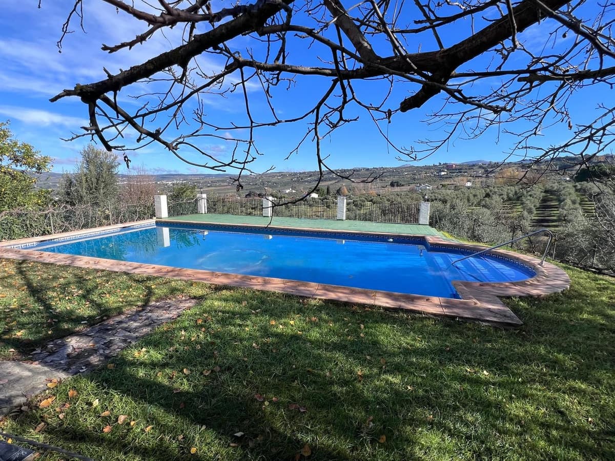 Cortijo in Ronda — photo 1 of 10
