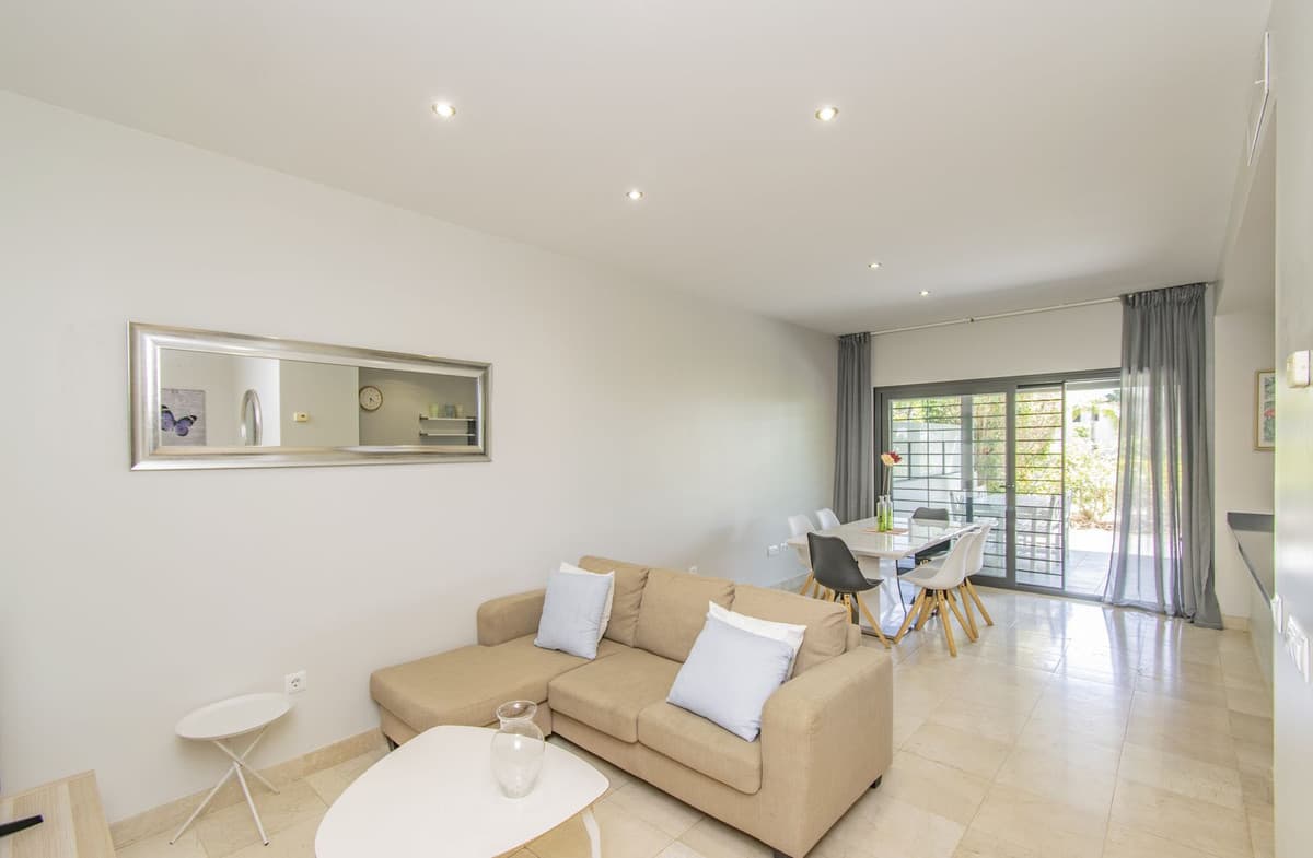 Ground Floor Apartment in Los Flamingos — photo 2 of 10