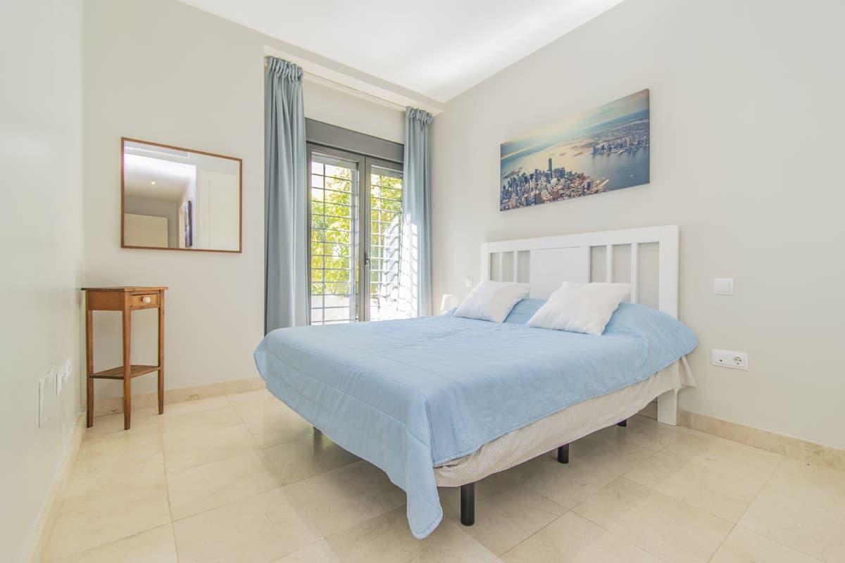 Ground Floor Apartment in Los Flamingos — photo 5 of 10
