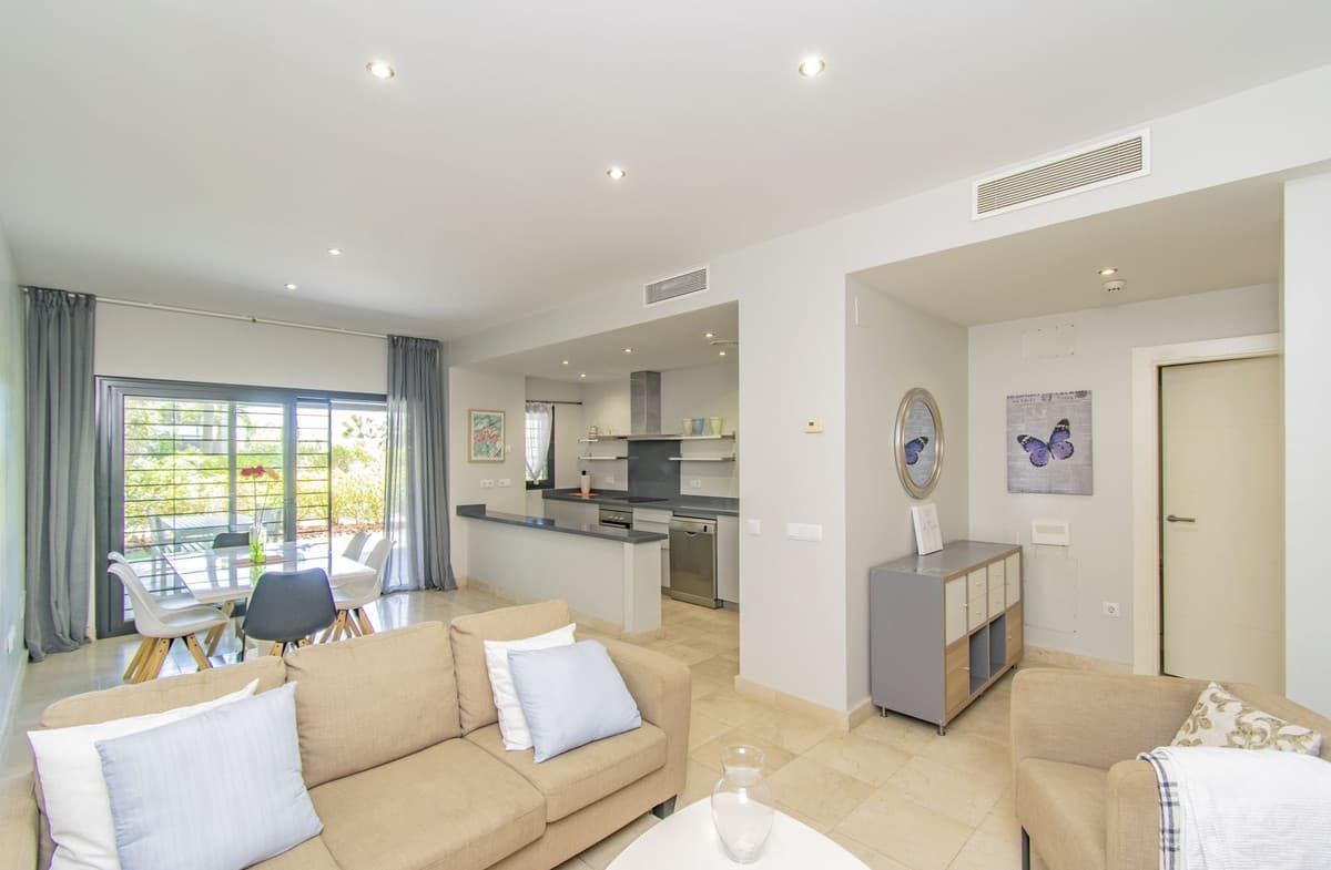 Ground Floor Apartment in Los Flamingos — photo 8 of 10