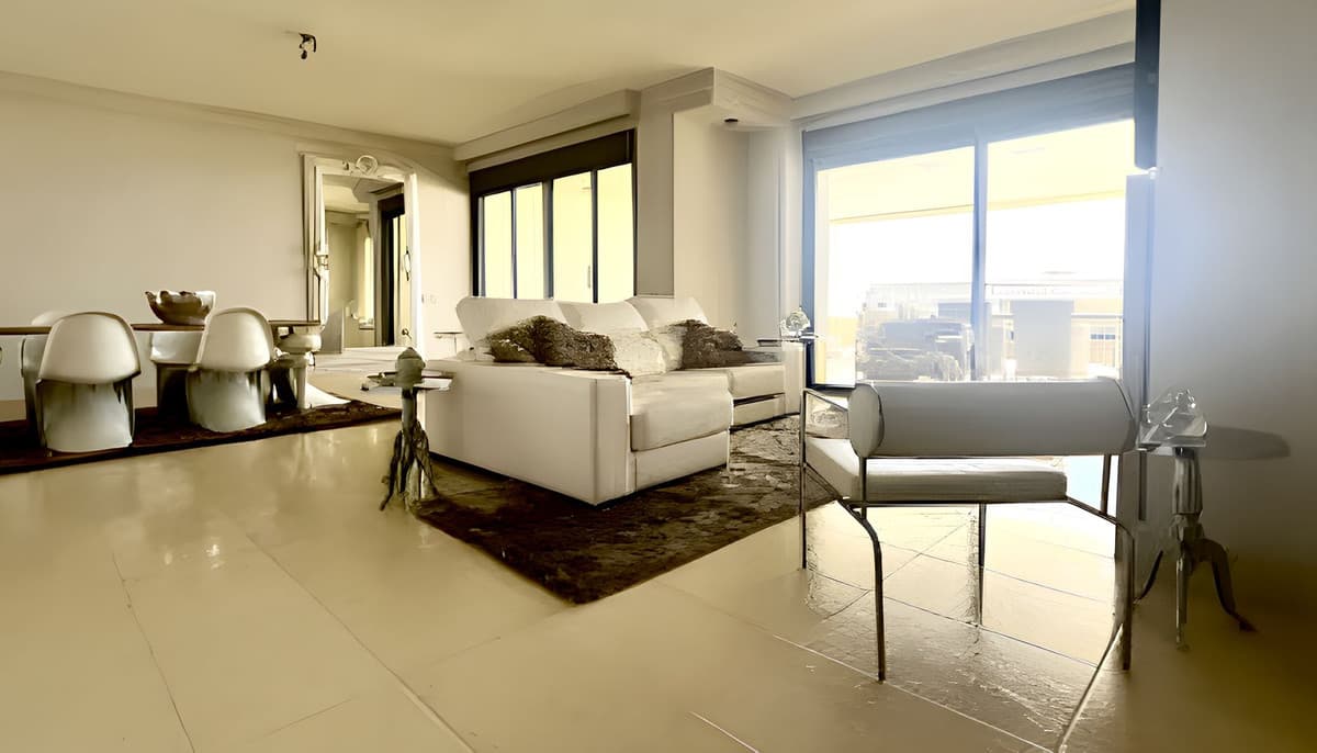 Middle Floor Apartment in Altos de los Monteros — photo 5 of 10