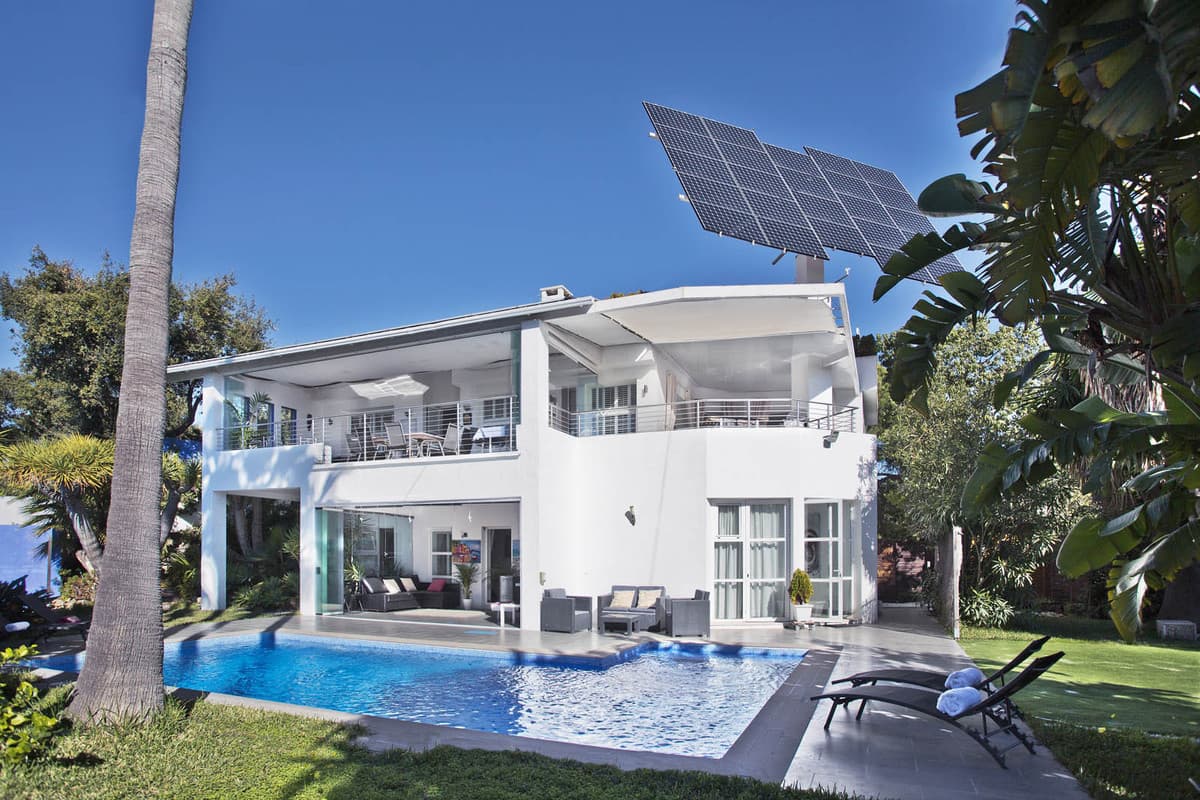 Detached Villa in Elviria — photo 3 of 10