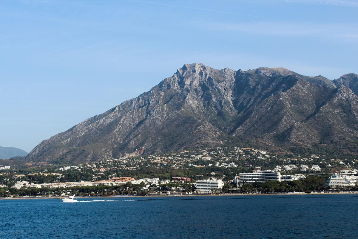 Residential Plot in Marbella — photo 3 of 9