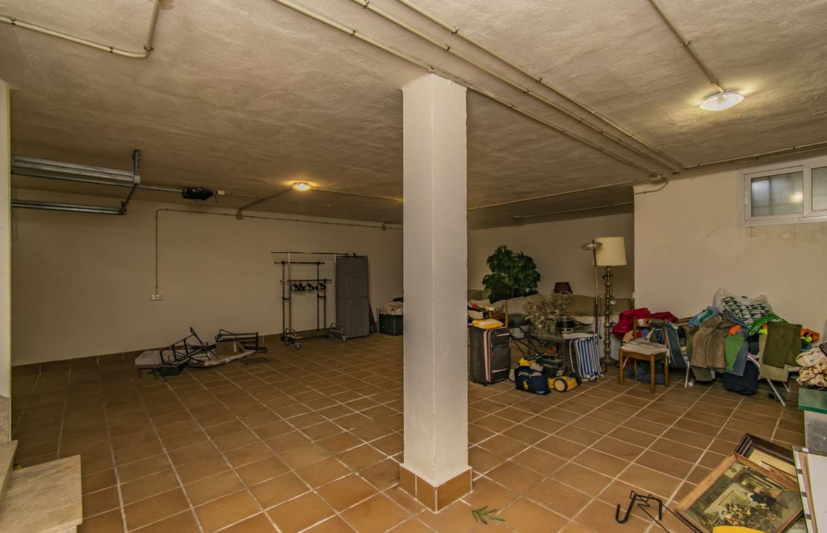 Semi-Detached House in Santa Clara — photo 5 of 9