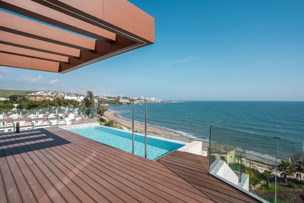 Penthouse Duplex in Estepona — photo 2 of 10