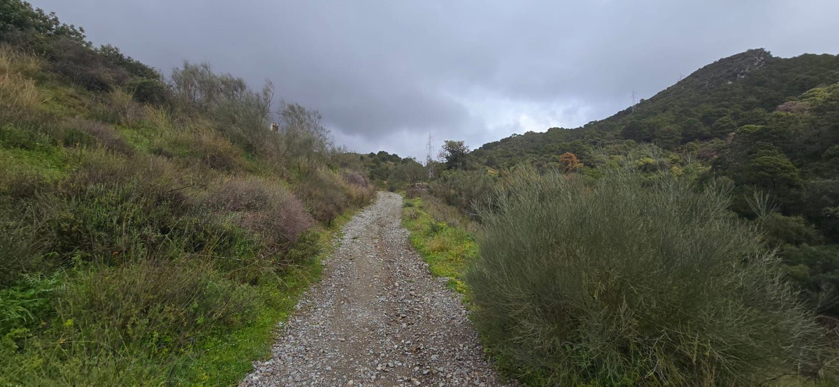 Land in Benahavís — photo 3 of 10