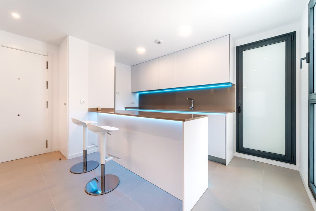 Middle Floor Apartment in Fuengirola — photo 3 of 10