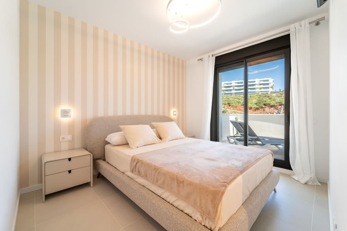 Middle Floor Apartment in Fuengirola — photo 4 of 10