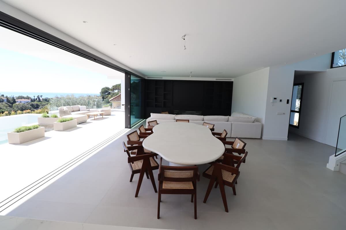 Detached Villa in Elviria — photo 8 of 10