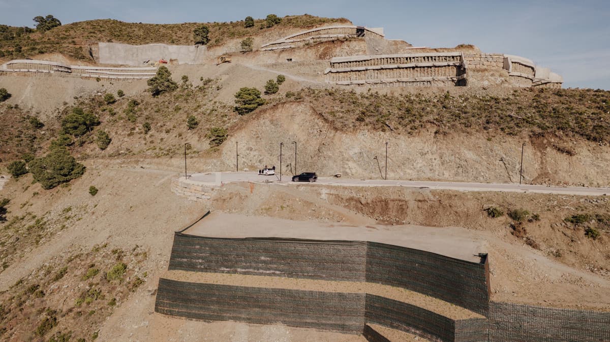 Land in Benahavís — photo 1 of 3