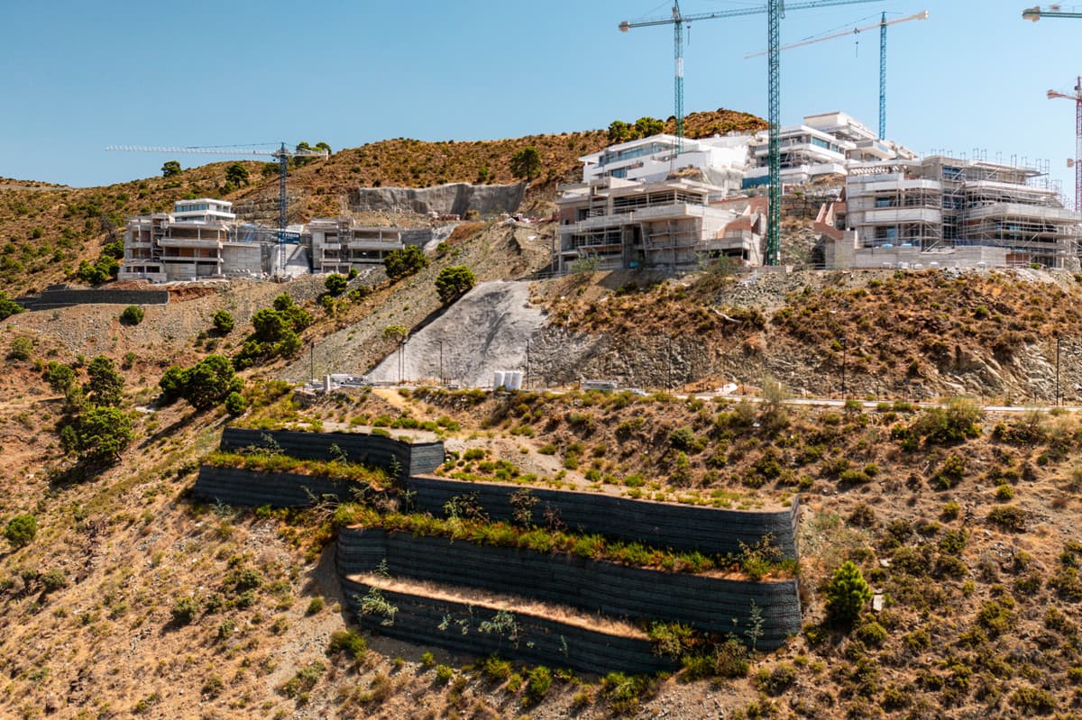Land in Benahavís — photo 1 of 2