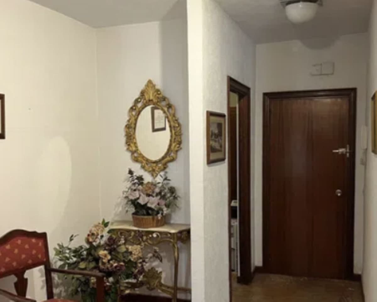 Middle Floor Apartment in Marbella — photo 5 of 10