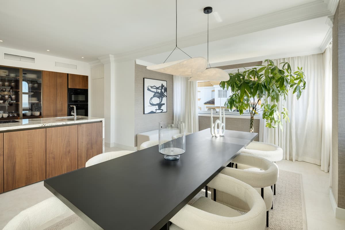 Penthouse Duplex in The Golden Mile — photo 6 of 10