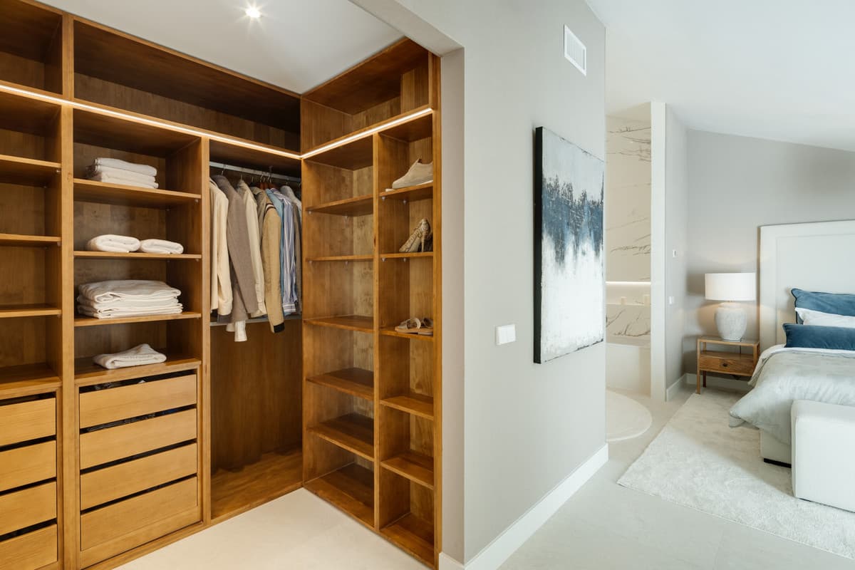 Penthouse Duplex in The Golden Mile — photo 9 of 10