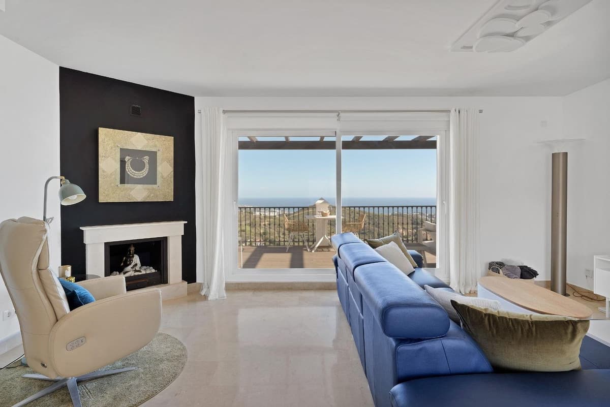 Penthouse in Calahonda — photo 7 of 10