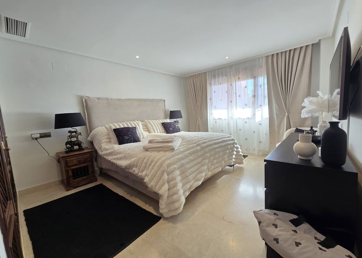 Ground Floor Apartment in La Mairena — photo 5 of 10