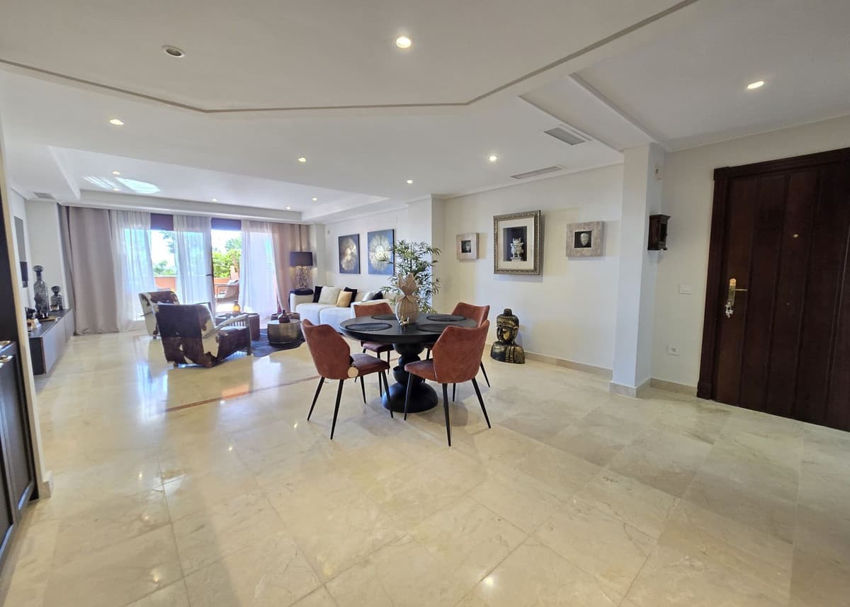 Ground Floor Apartment in La Mairena — photo 8 of 10